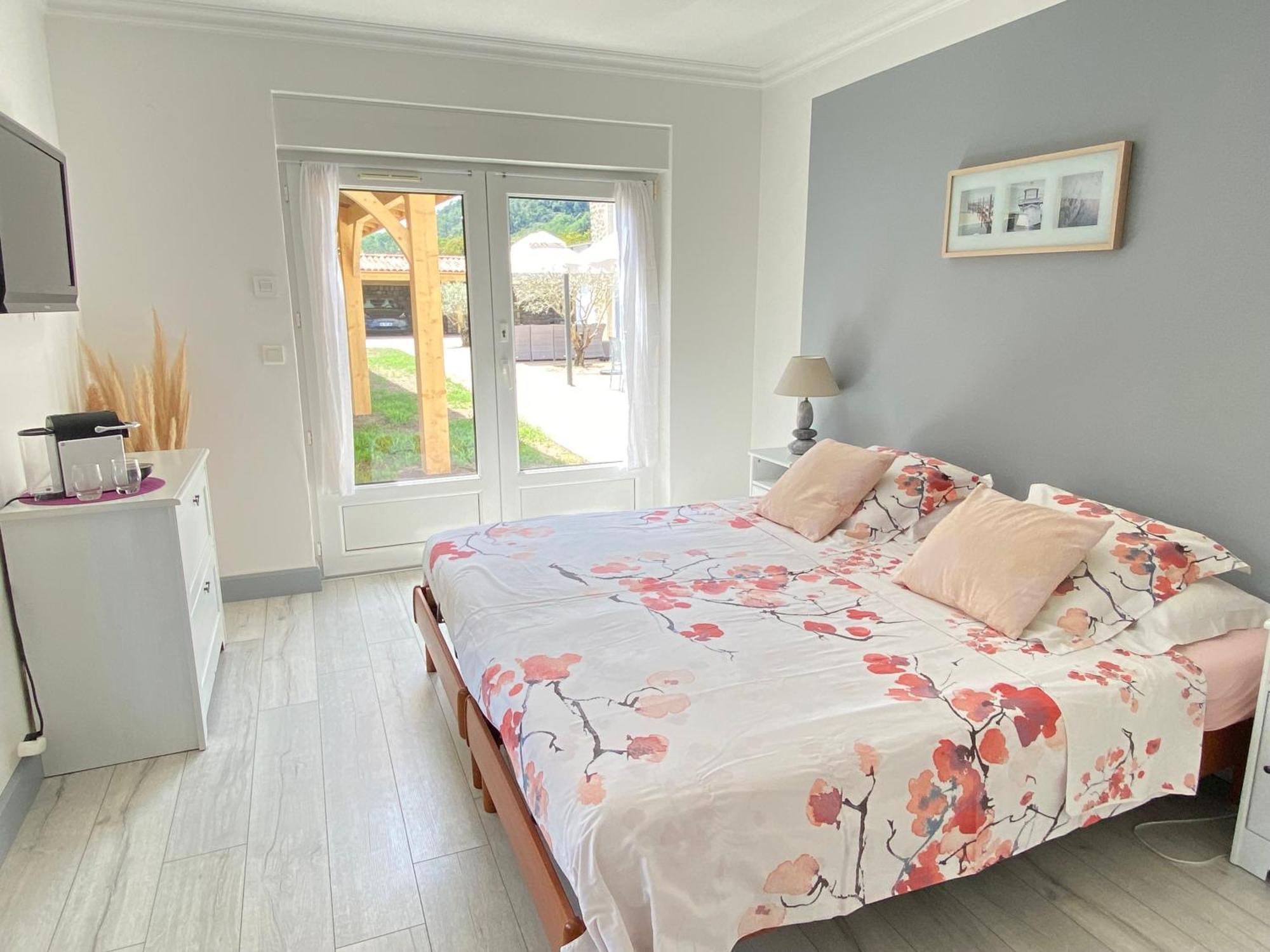 Domaine Les Buis Bed & Breakfast Saint-Fortunat-sur-Eyrieux Exterior photo